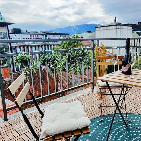 Panoramic Loft In The Citycenter マリボル